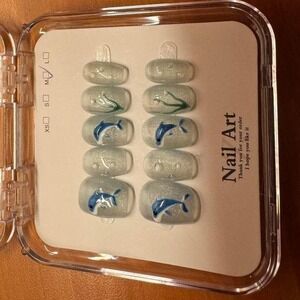 Ocean Dolphin Press-On‎ Nails – Blue & Silver Shimmer Nail Set